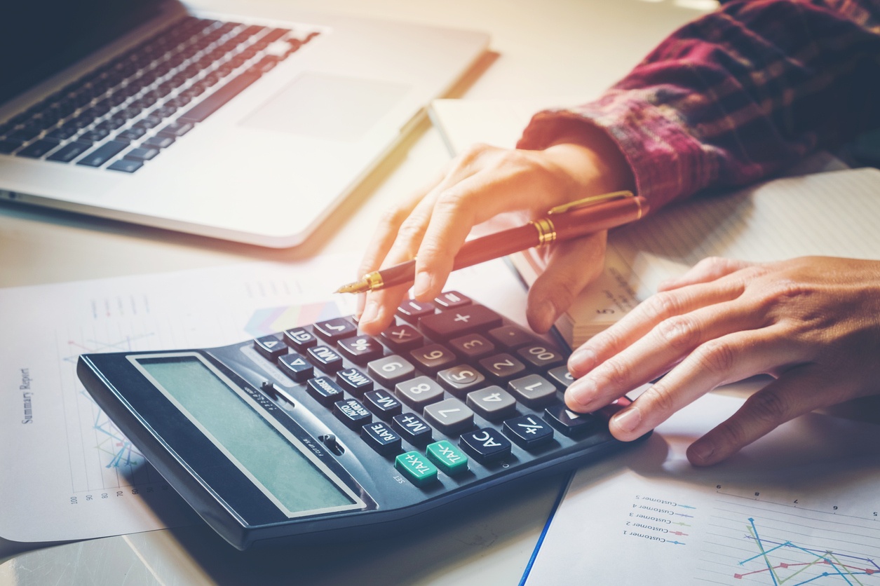Calculate payroll taxes