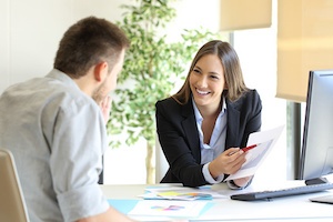 employee-assistance-program-boss-employee.jpg