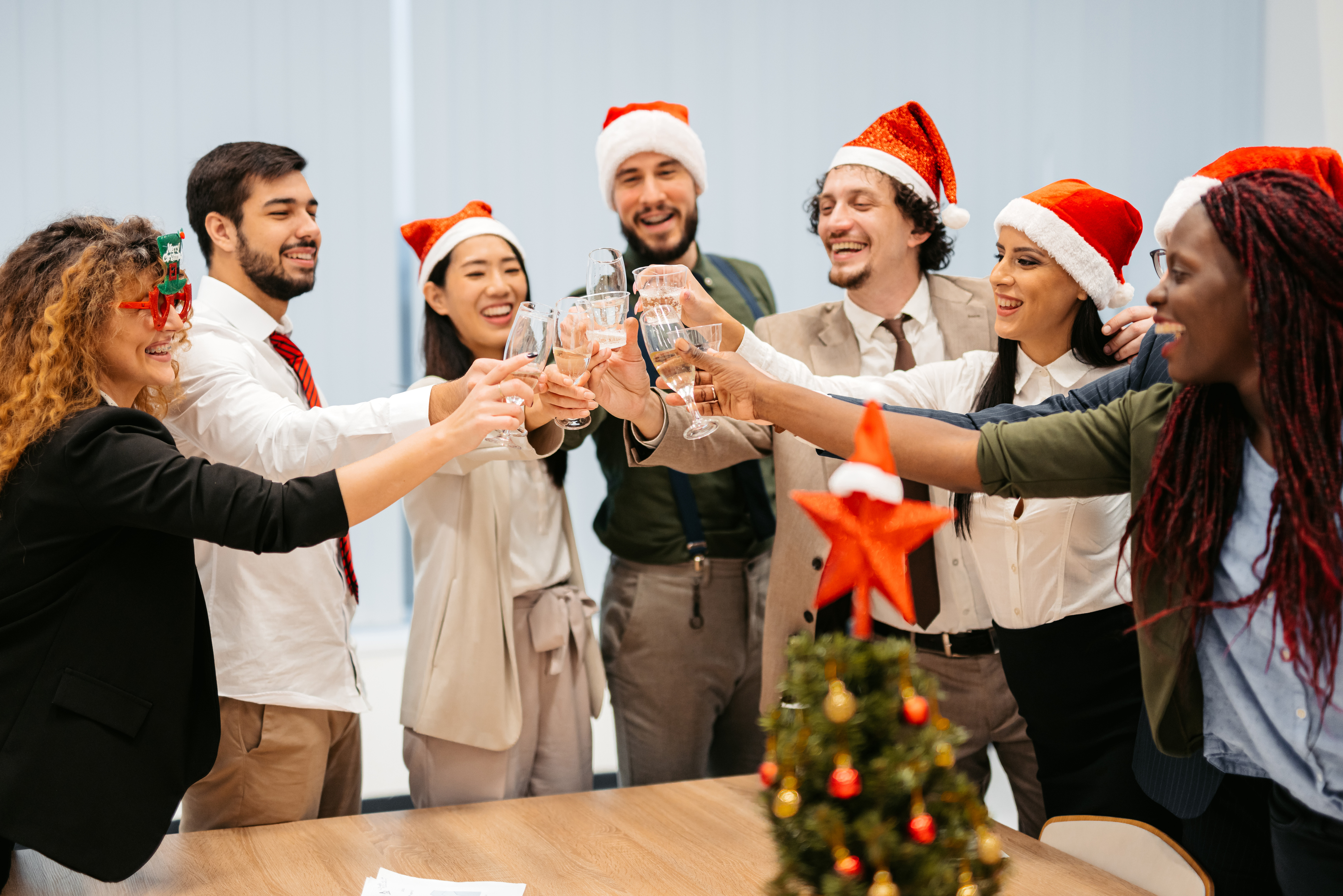 Navigating Holiday Cheer: A Guide to Employee Safety at Festive Gatherings